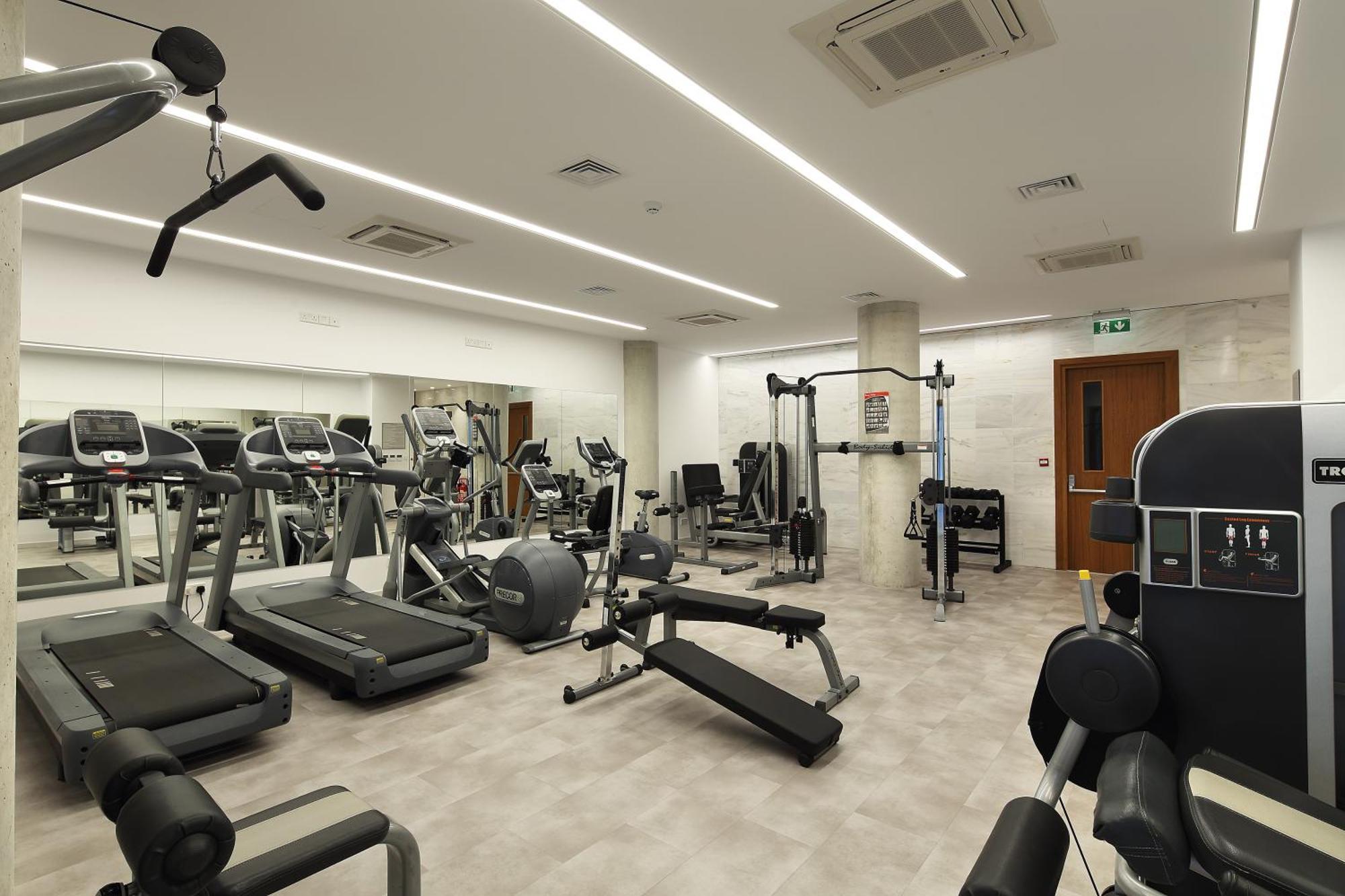 Elysia Park Premium Apartament *