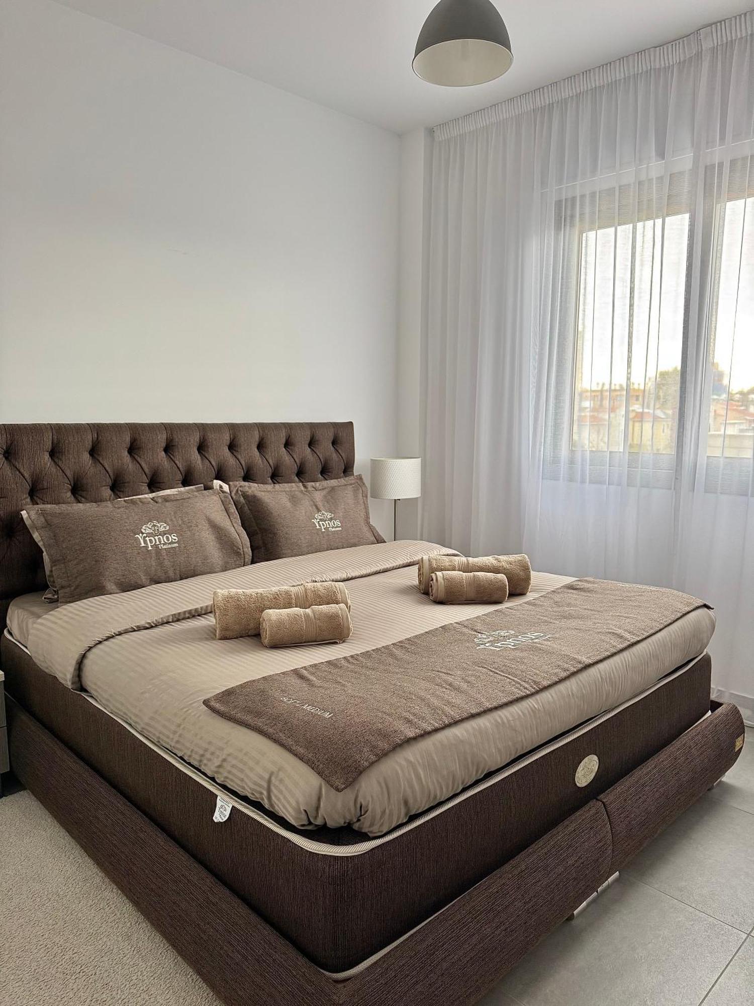 Apartament Elysia Park Premium *